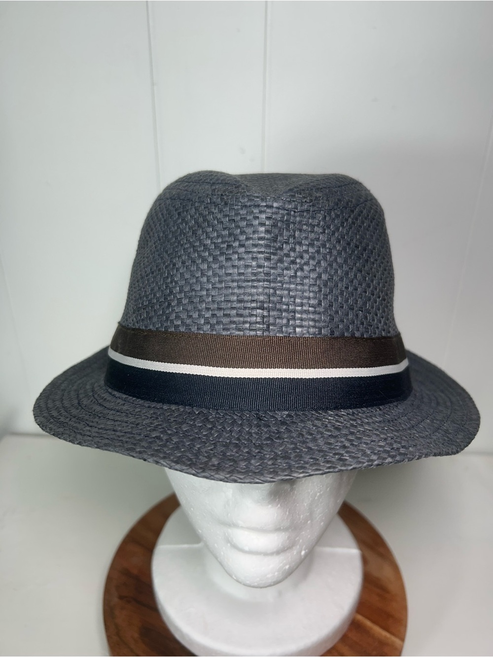 Banana Republic Navy Straw Fedora with Brown and Navy Band